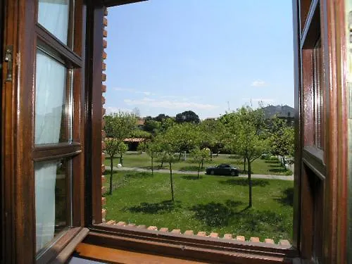 Costa San Juan De La Canal ホテル ソト・デ・ラ・マリーナ