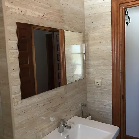 Hotel Costa San Juan De La Canal 2*