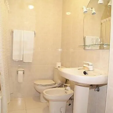 Costa San Juan De La Canal Hotel 2*