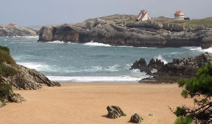 Costa San Juan De La Canal